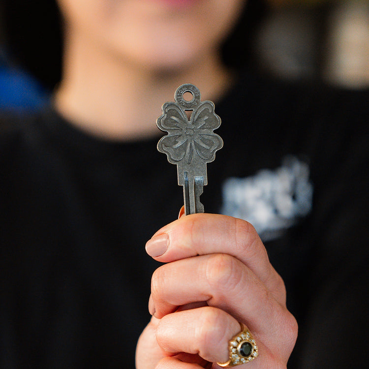 Clover kw1 Custom Key - Silver