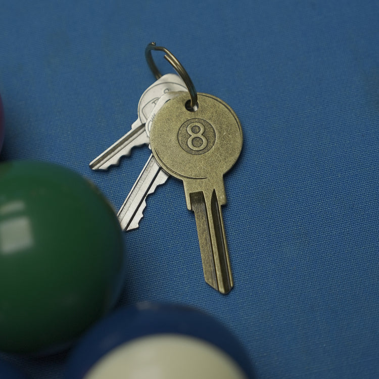 8 Ball Key