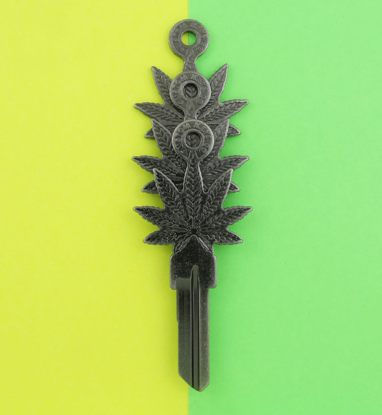 Cannabis Key - Silver
