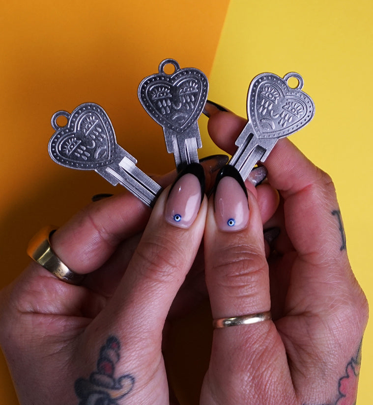 Cry Baby Key - Silver