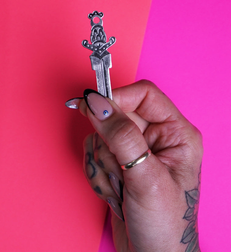 Dagger Key - Silver
