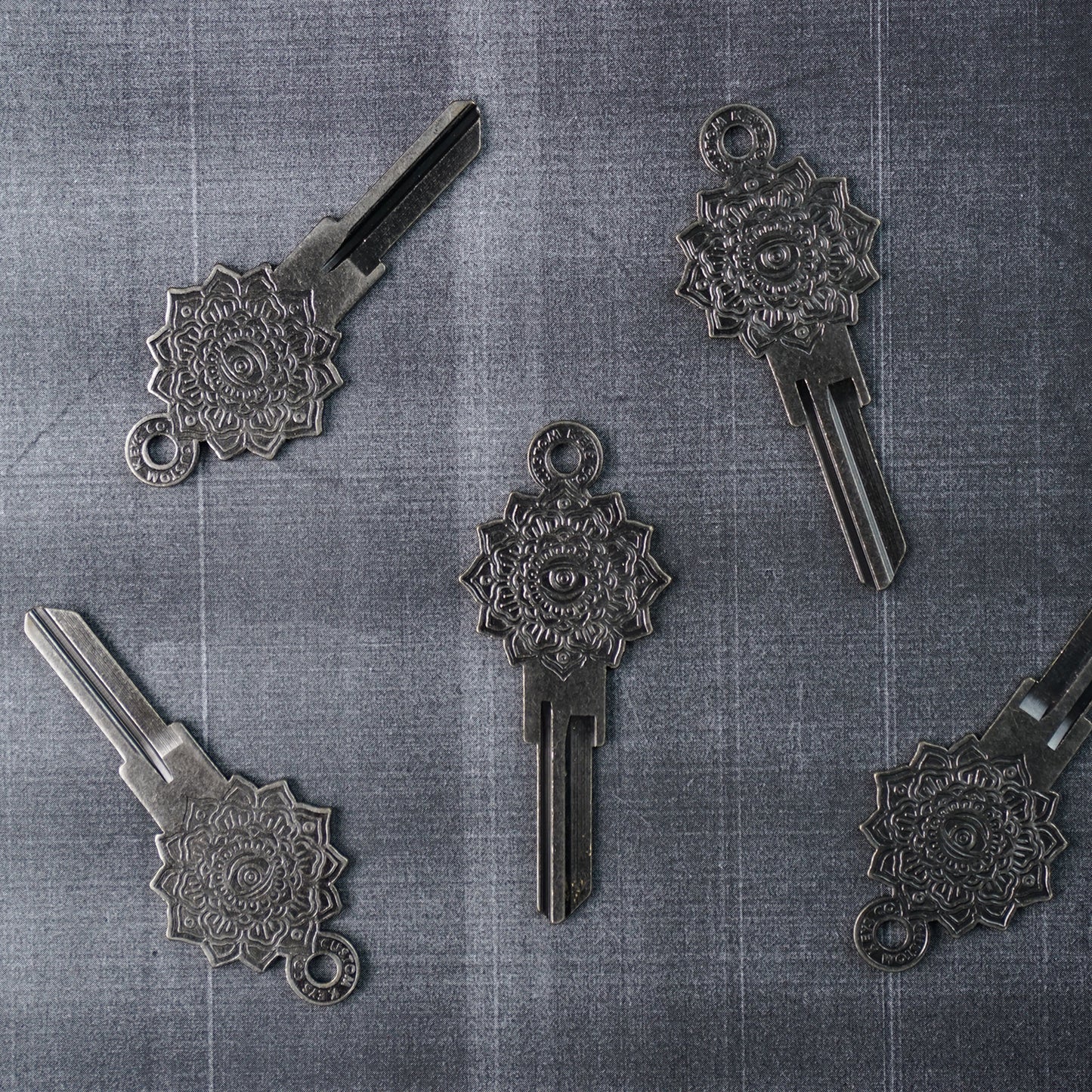 Mandala kw1 Custom Key - Silver