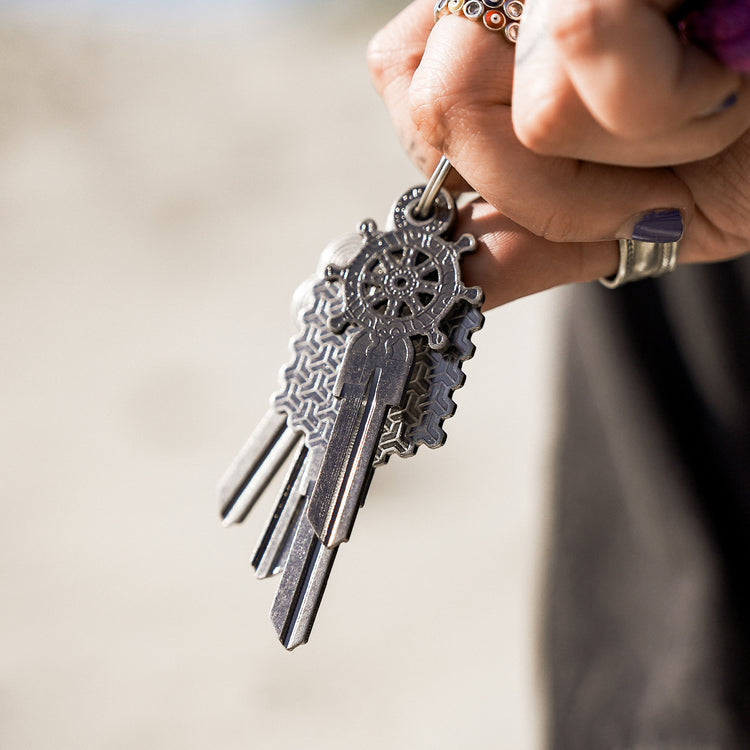 The Navigator sc1 Custom Key - Silver