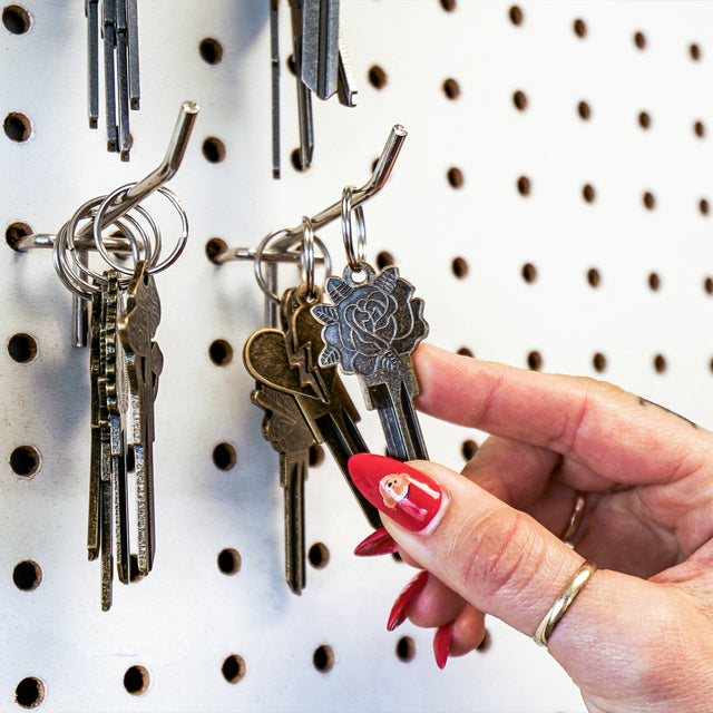 Blank Rosebud Key SC1