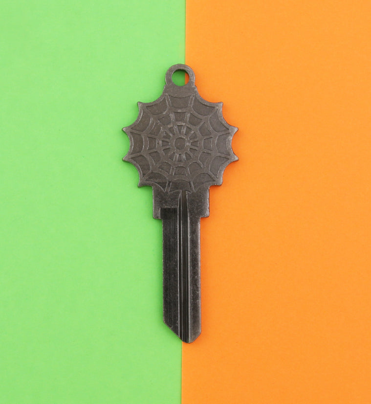 Spider Machine Key Spider Web Key - Silver – CustomKeys.com