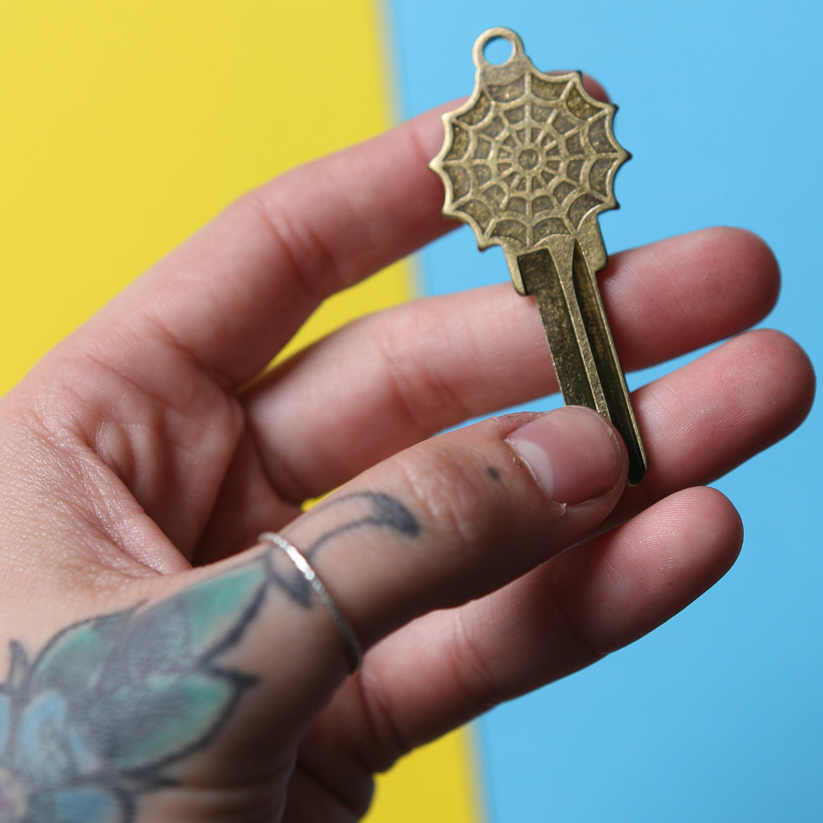 Spider Machine Key Spider Web Key – CustomKeys.com